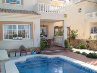 3bed-semi-villa with pool Tora De La Horadada